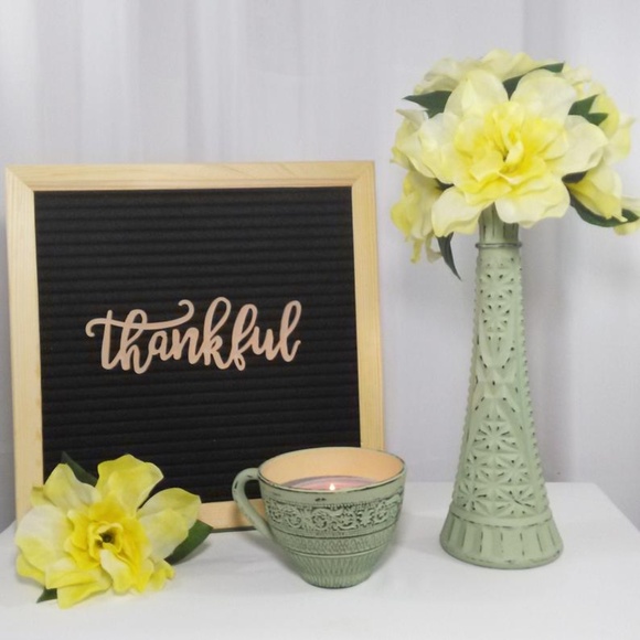 Distressed Light Green Flower Vase / Candle Holder